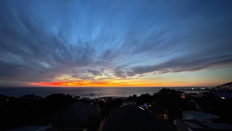 To Let 2 Bedroom Property for Rent in Camps Bay Western Cape